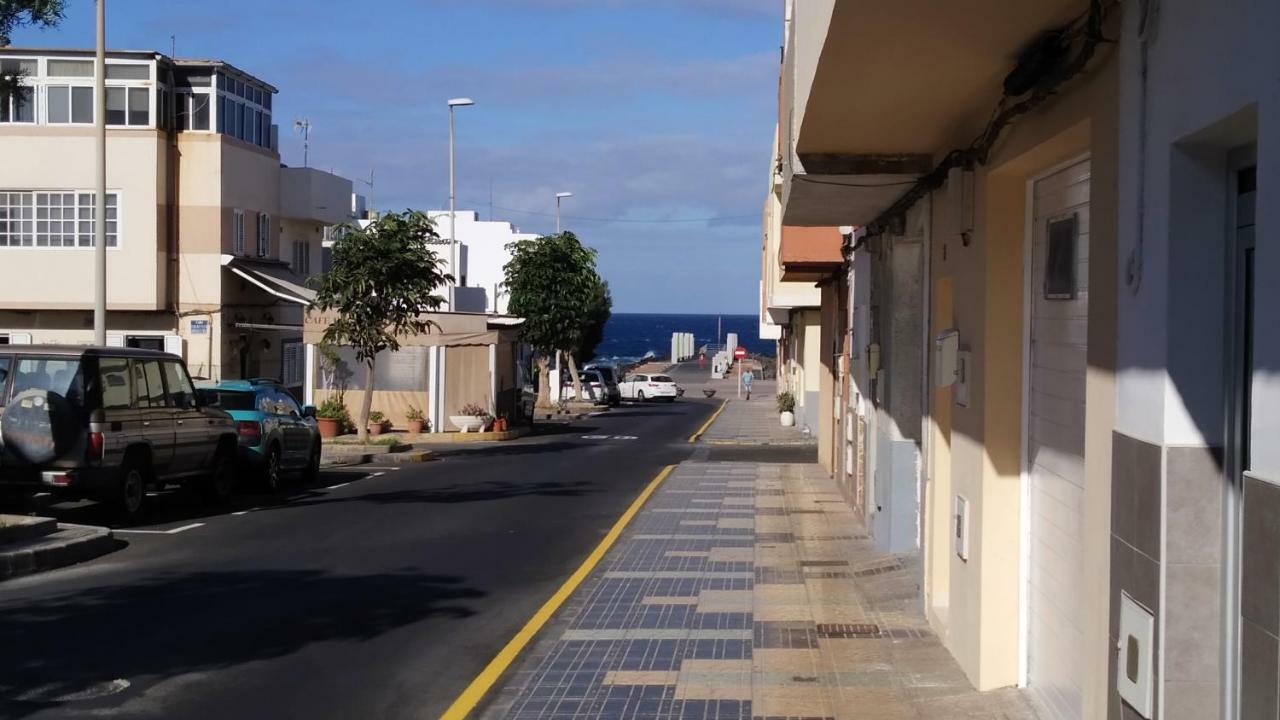 Burero Beach Stay - Comfy - Near Airport & Beaches El Burrero Luaran gambar